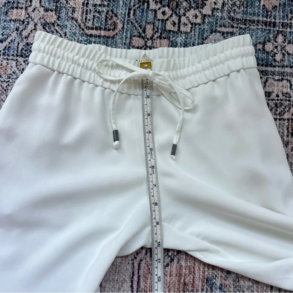 Alice + Olivia  White Benny Crepe Cropped Drawstring Pants Size 0 - Image 10