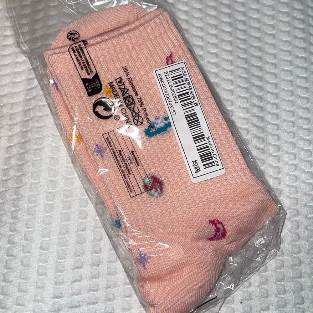 Shein Womens Pink Galaxy Pattern Crew Socks NEW - Image 2