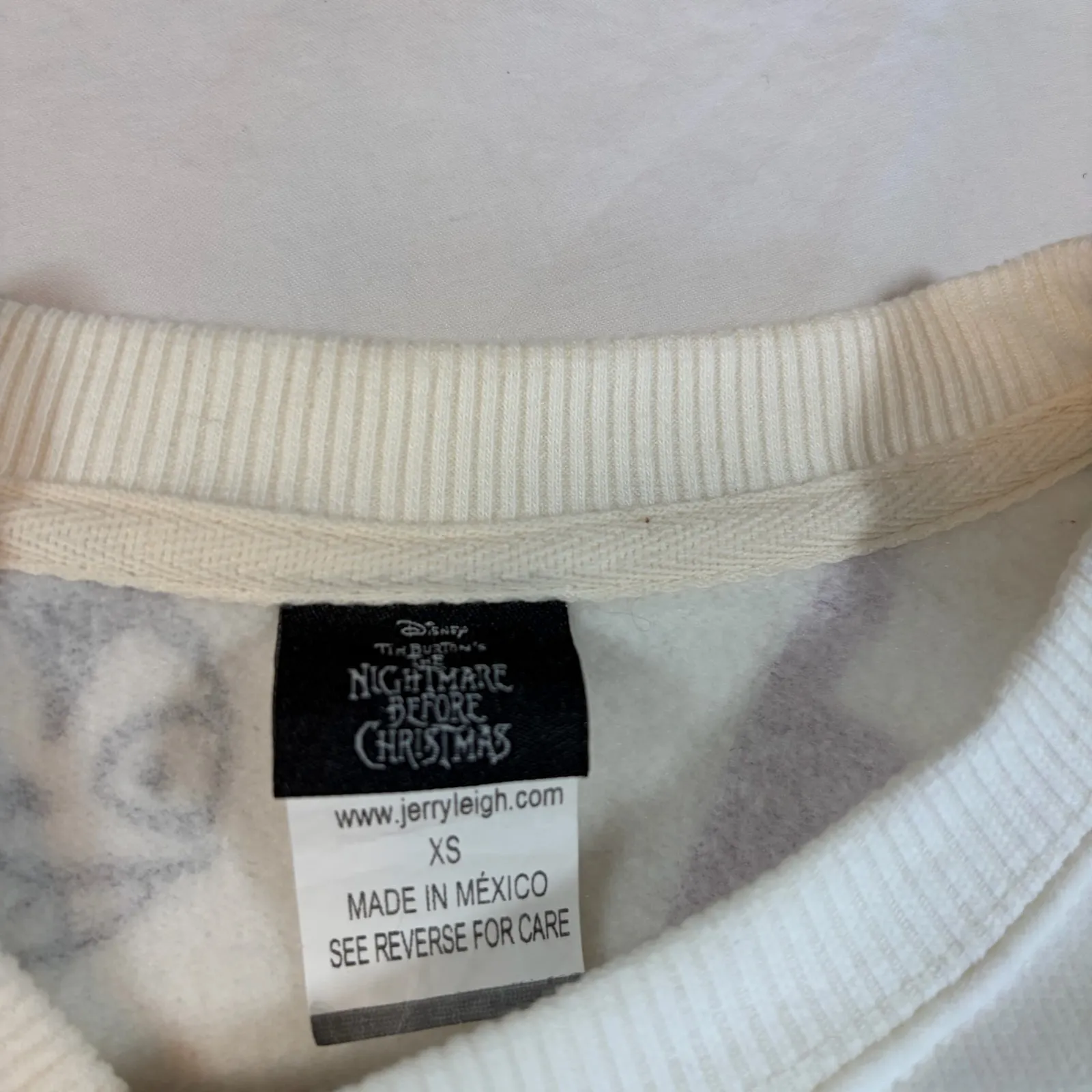 Disney Nightmare before Christmas Womens sweatshirt. Size XS. Fright night - Image 4