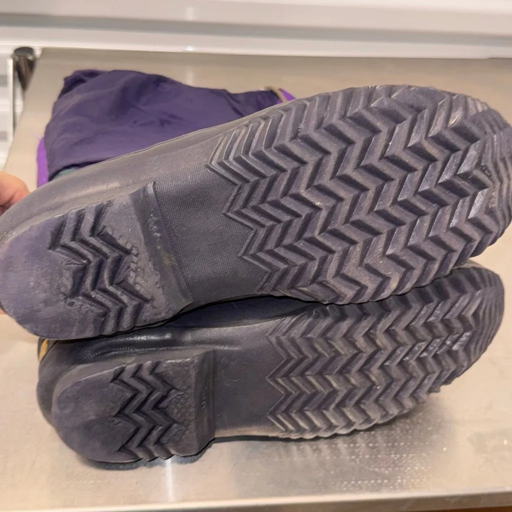 Sorel Purple Black Winter & Rain Boots Size 10 - Image 5