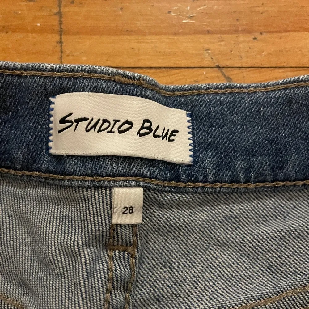 High Rise Boyfriend Jeans - Image 4