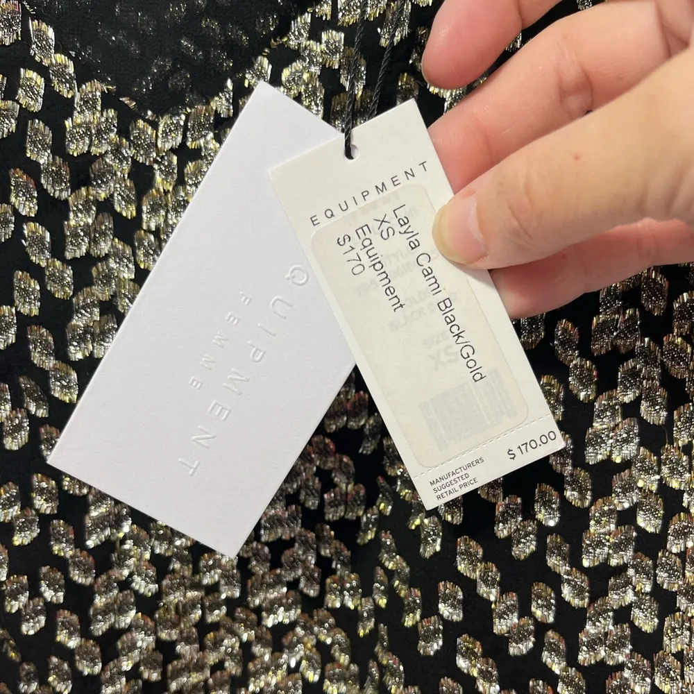 NWT Equipment Femme Layla Black and Gold metallic silk Camisole Blouse size XS - Image 6