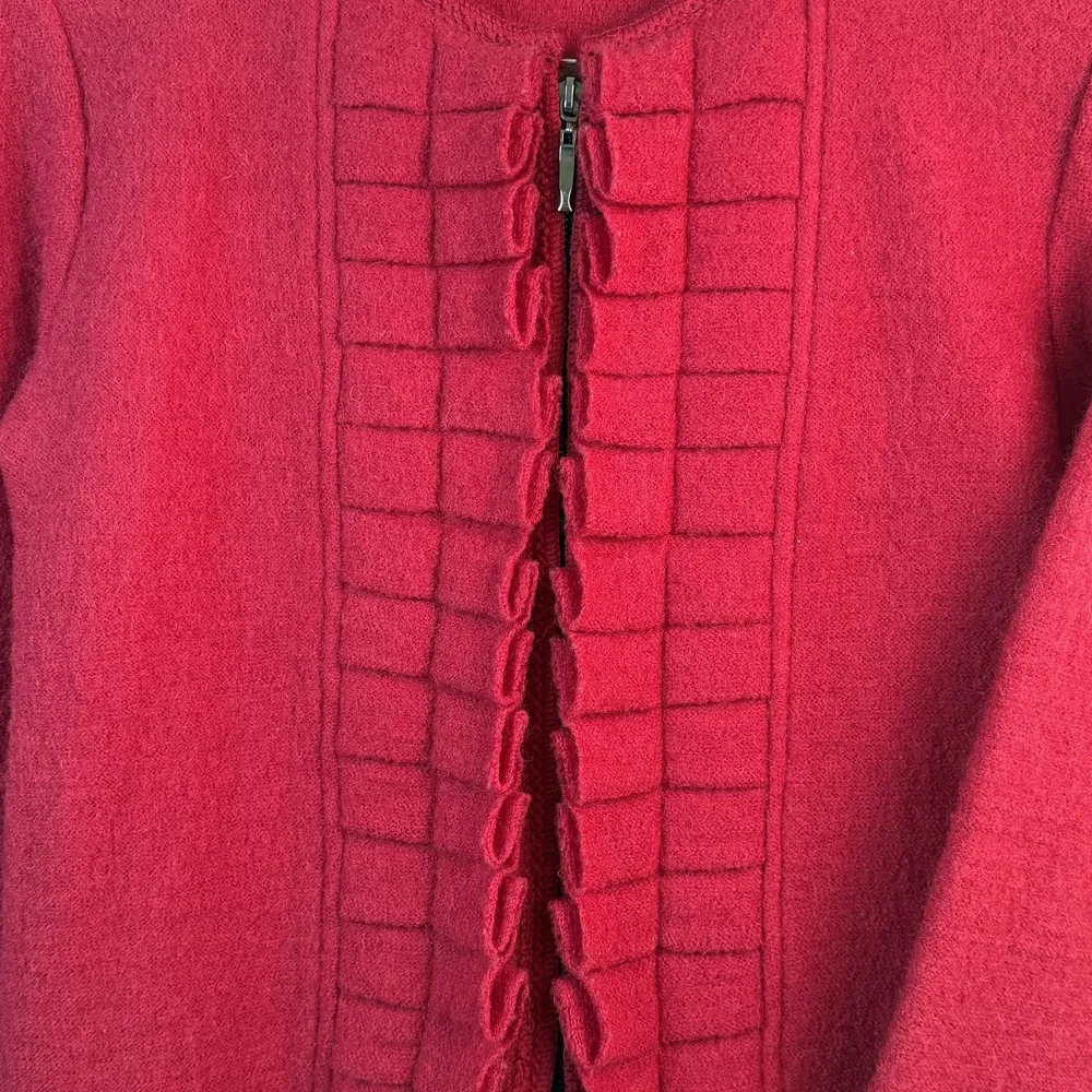 Susan Bristol Red Boiled Wool Ruffle Hem Jacket Cardigan Zip Front M‎ - Image 6