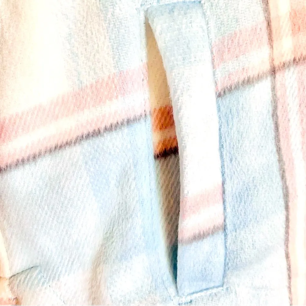 Members Mark Plaid Button - Image 4