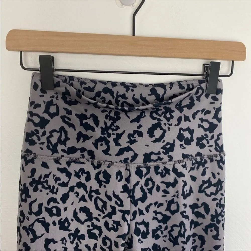NWT balance collection storm leopard leggings small - Image 5