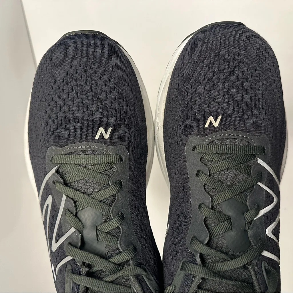 New Balance Fresh Foam 880 v13 Running Shoe Grey Black Women Sz 11 - Image 5