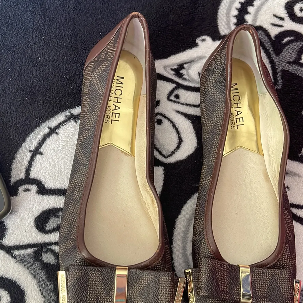 Michael Kors Kiera Monogram Flats - Image 11