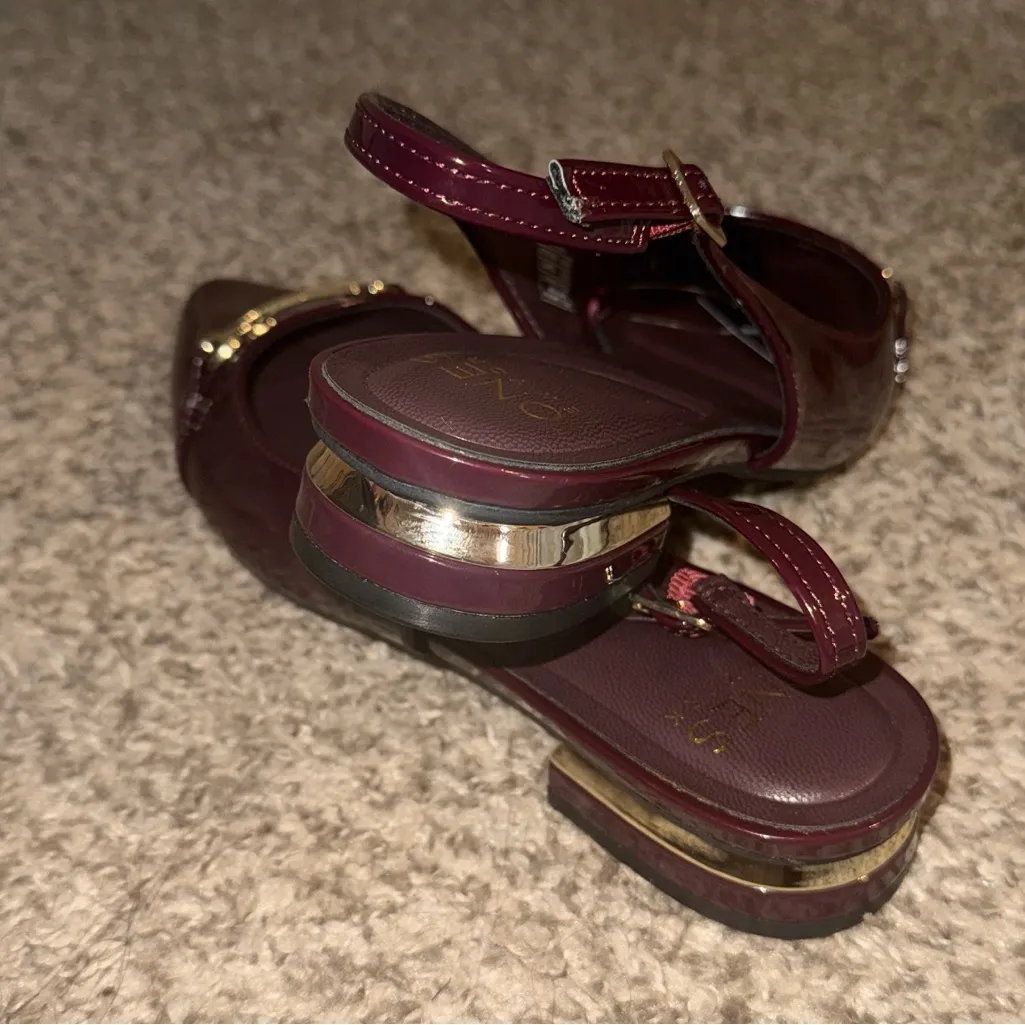 New Jones New York Rich Burgundy Shoes - Image 5