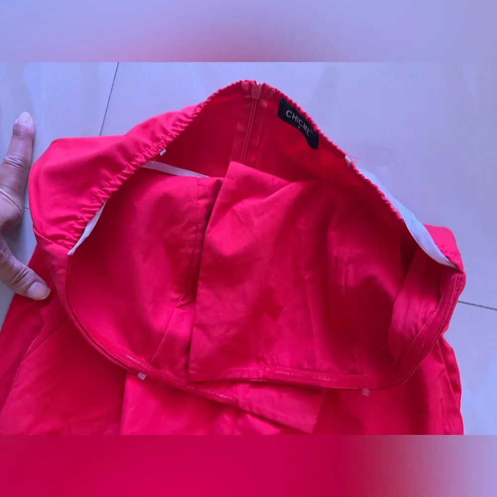 Elegant Red Strapless Jumpsuit wide leg chime size M pocket zipper Size M - Image 4