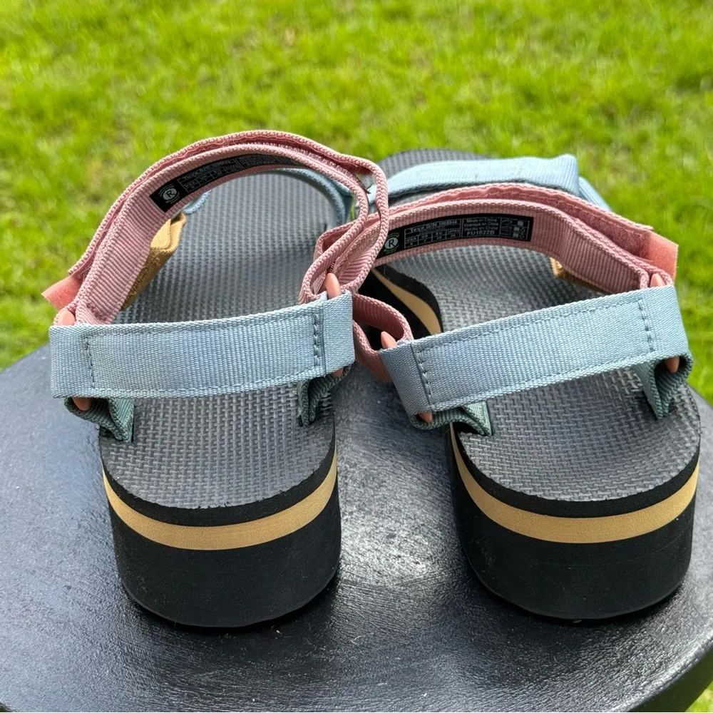 Teva Multicolor Strappy Sandals 9 - Image 7