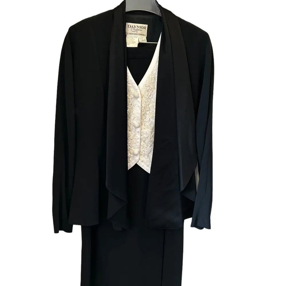 Daymor‎ Couture by C. Mercedes Ferreira Suit 2 Piece Size 12 Black - Image 5