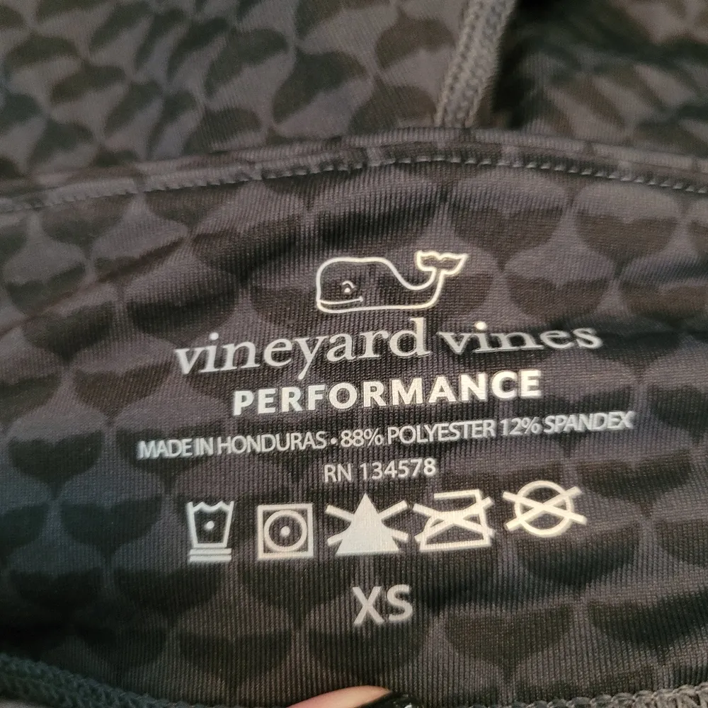 Vineyard Vines Gray Whale Workout Leggings - Image 8