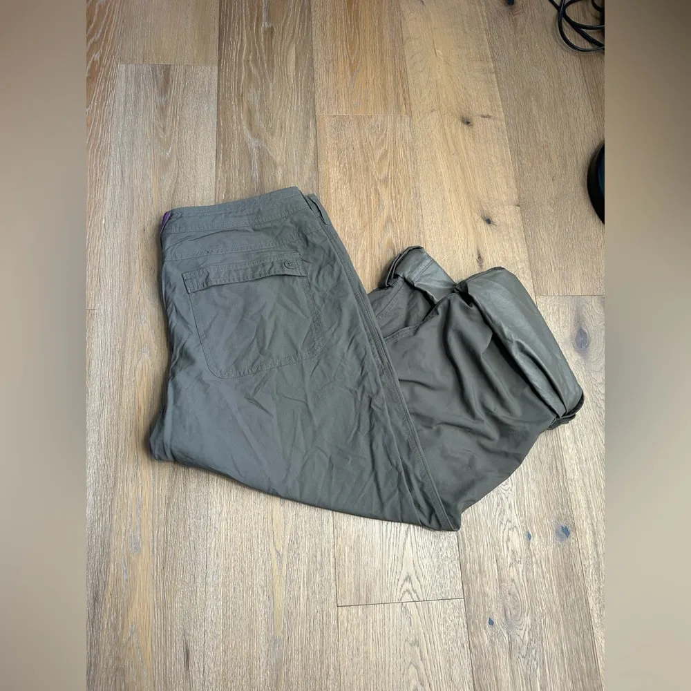 Size 10 North Face Hiking Pants, Women’s Large Hiking pants - Image 5