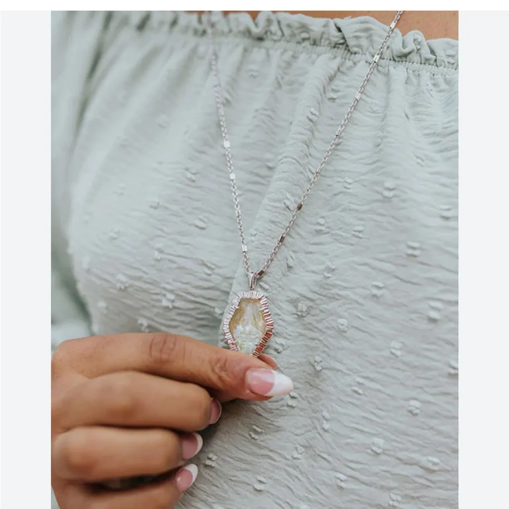 NWT NEW Kendra Scott Tessa multi strand necklace mother of Pearl silver - Image 7