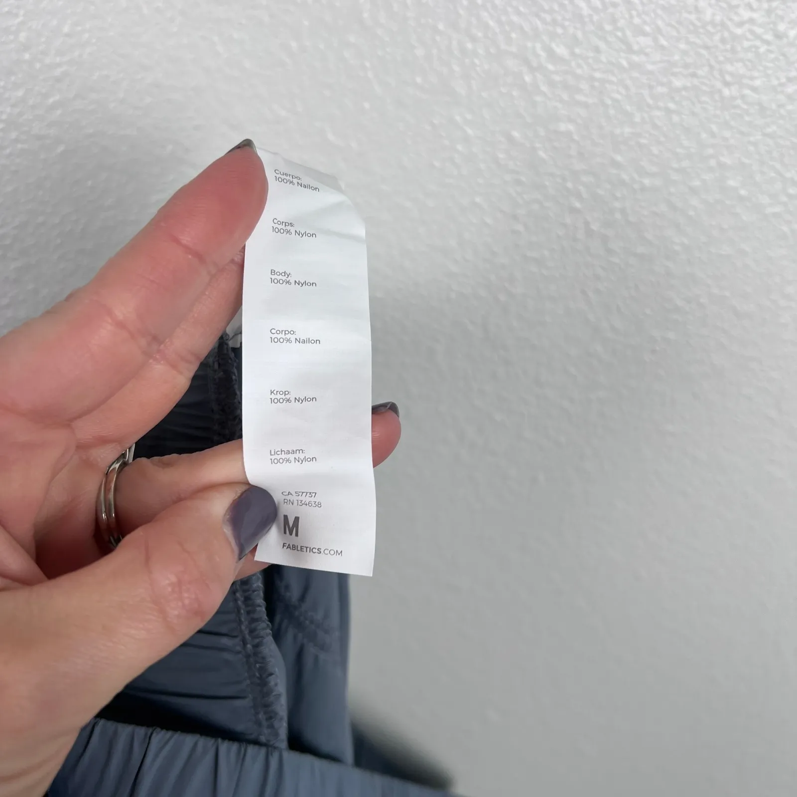 Fabletics Women's Ultra High Waisted Piped Nylon Pant Grey Sz M - Image 9