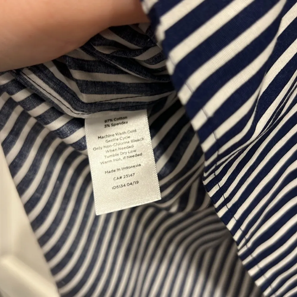 TALBOTS NON-IRON Collared Popover Top Blue White Striped Long Sleeve Womens 8 - Image 6