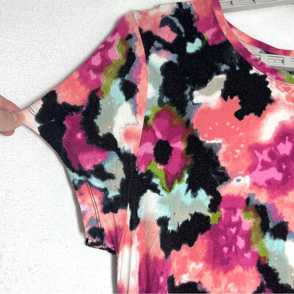 Chelsea & Theodore Multicolor Tunic Top XL Watercolor Black Pink Short Sleeve - Image 3