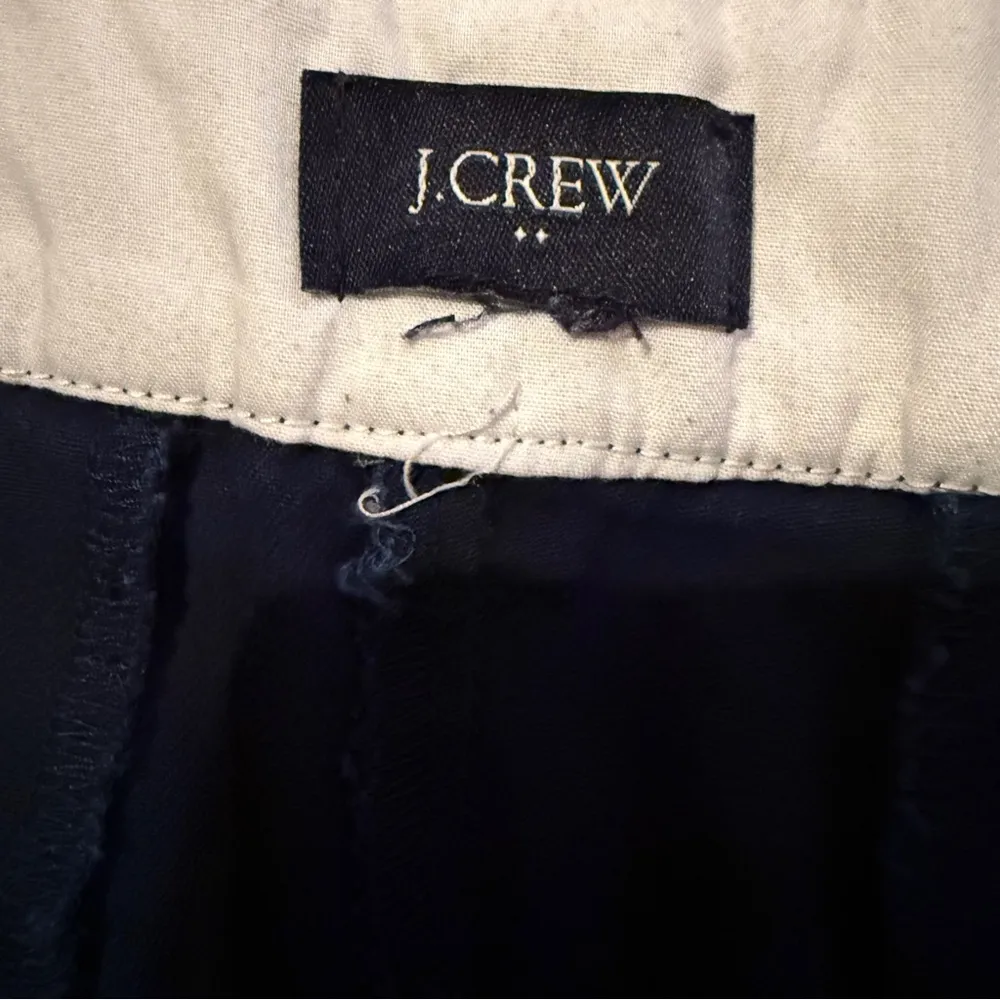 J. Crew Factory Chino Navy Blue Mid Rise Shorts‎ Sz 16 - Image 3