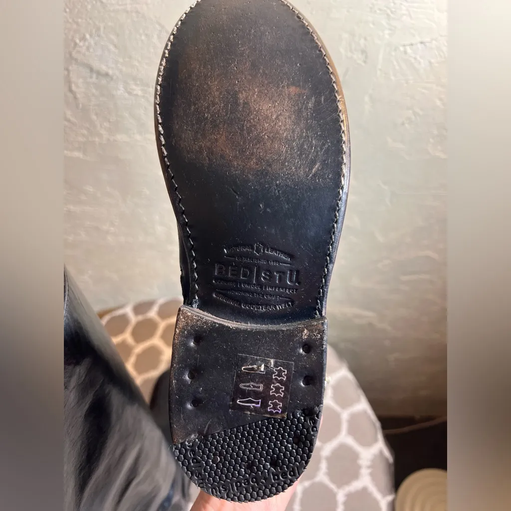 Bed Stu Black Leather Boots Bench Made 7.5
Back side zip quiet luxury classic - Image 11