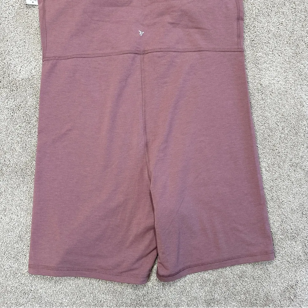 NWT Old Navy Active Women’s Go-Dry PowerChill Racerback Bodysuit in Lark Pink XL - Image 9