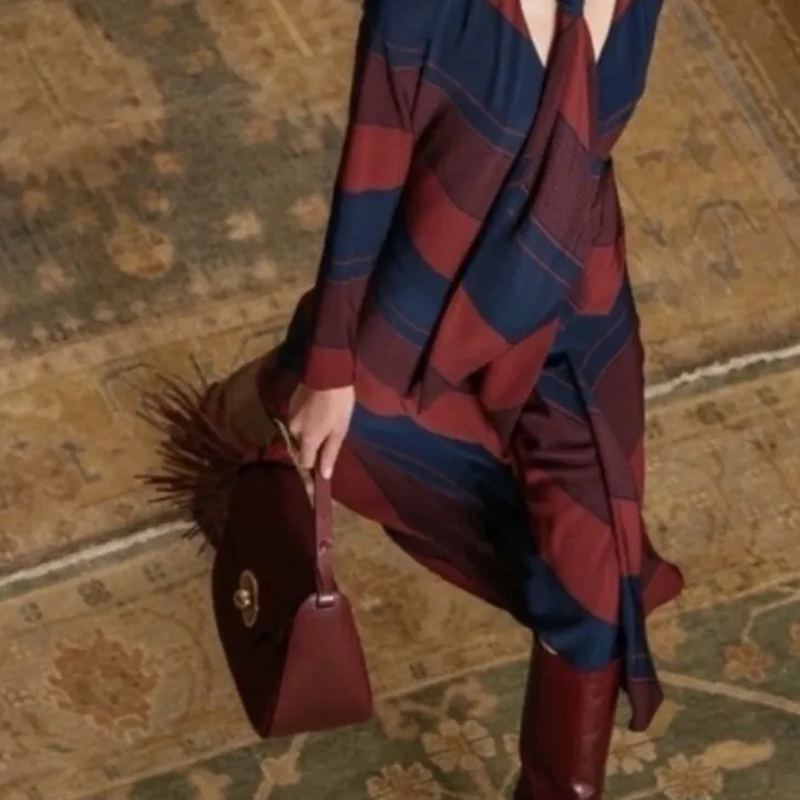Tory Burch Lyon Navy/Burgundy Stripe Runway Long Sleeve Faux Wrap Dress Sz. 0 - Image 4