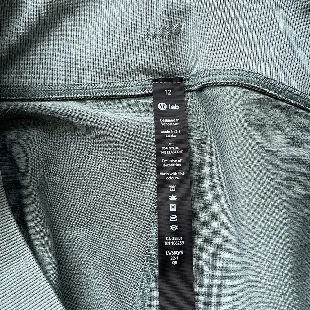 Lululemon Lab Seamless Super High-Rise Training Crop - Image 7