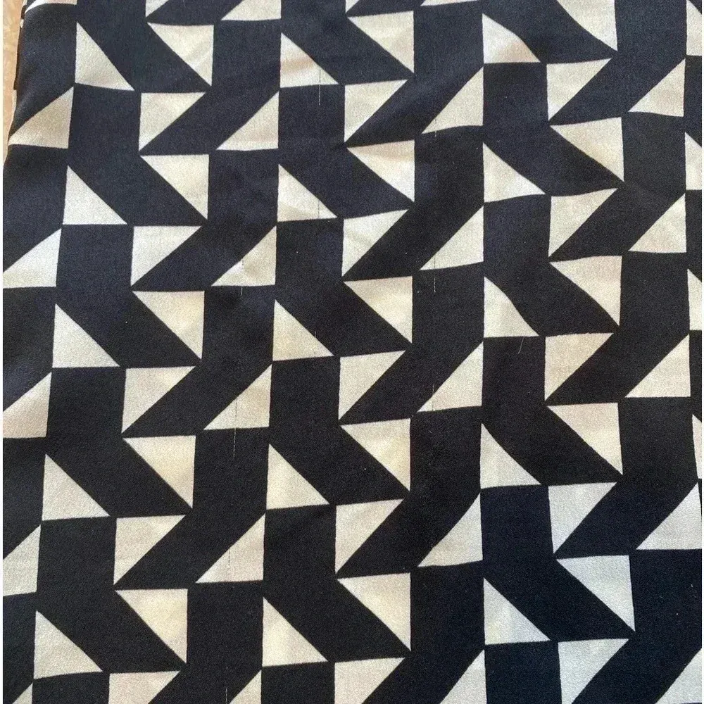 J. Crew Factory White & Black‎ Geometric Cap - Image 6