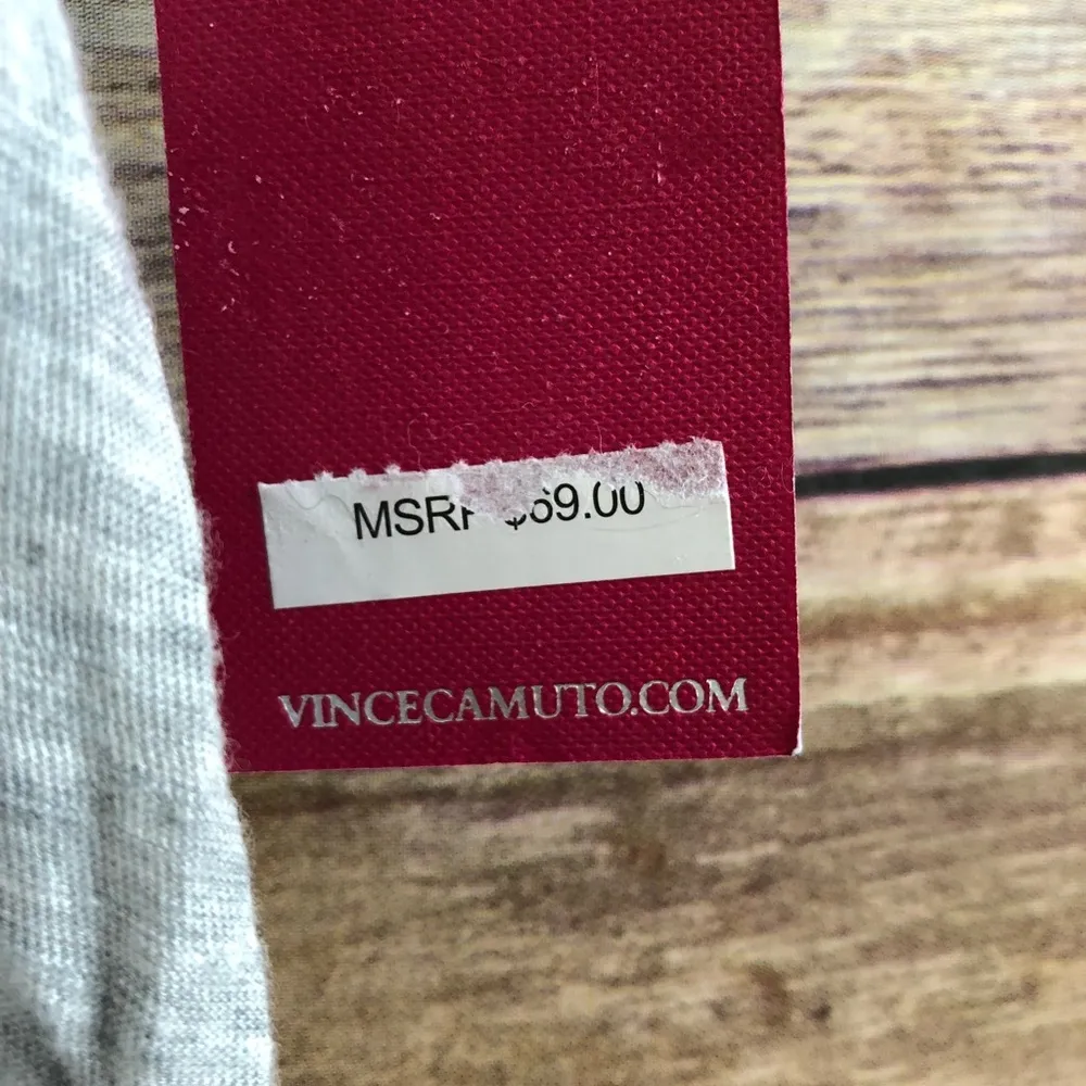 Vince Camuto Gray Ruffle Short Sleeve Tee Size S NWT - Image 4