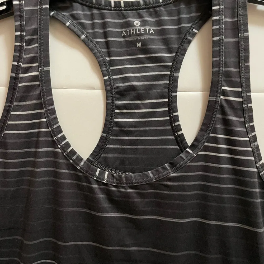 Athleta Scoop Neck Sleeveless Striped Racerback Tank Women’s Size Medium A3 - Image 7