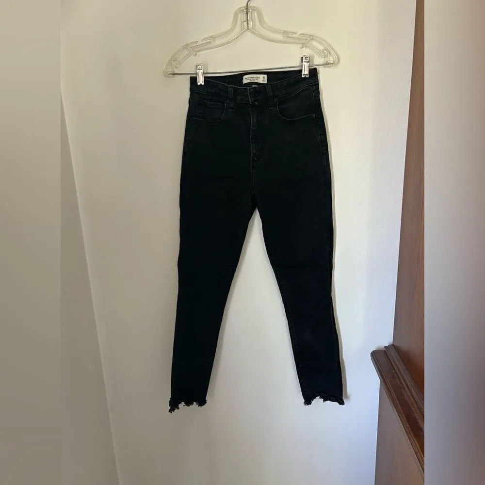 Abercrombie  super skinny high rise ankle black distressed curve love jeans - Image 4