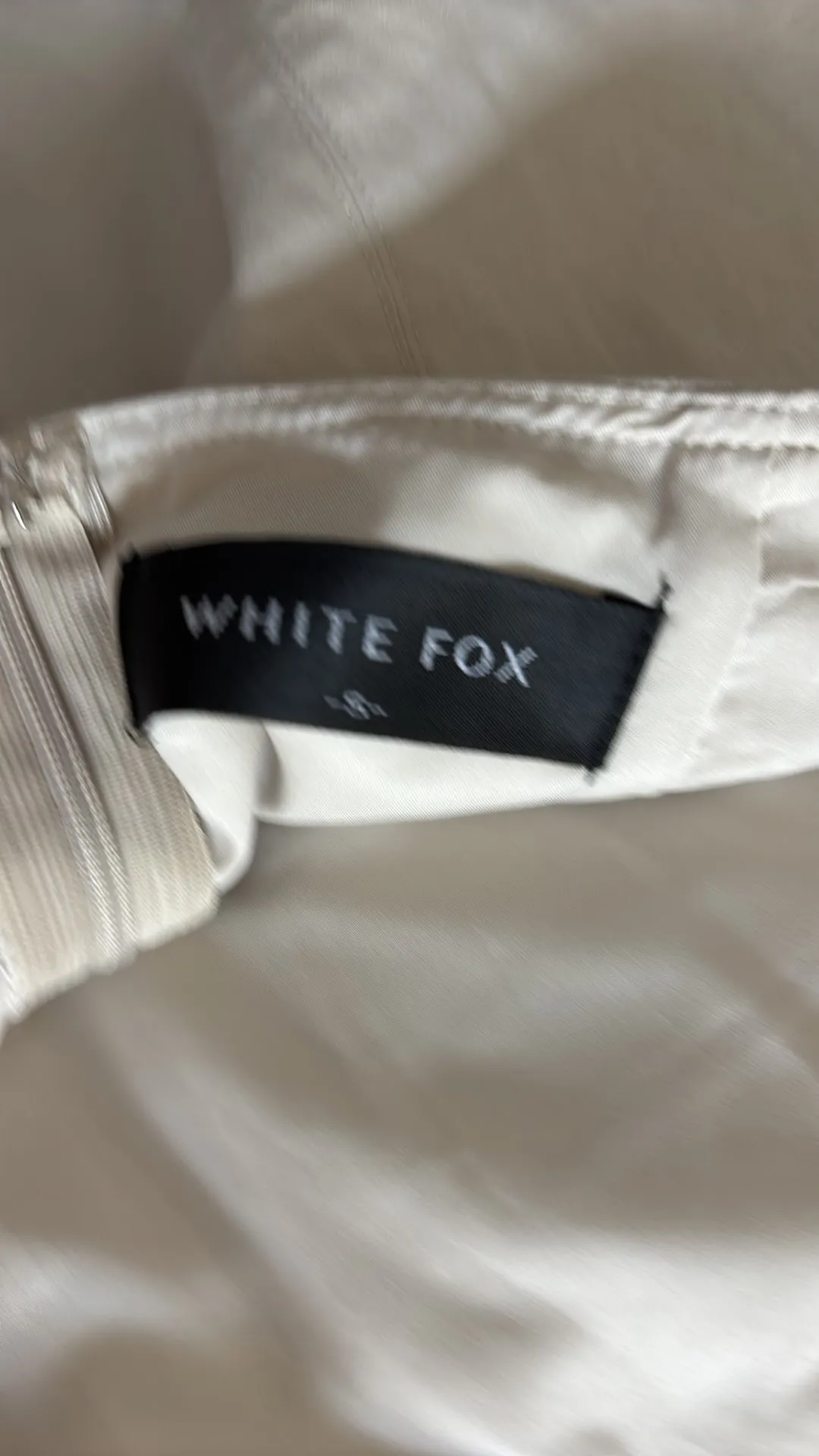 Mini white fox cream dress - Image 3