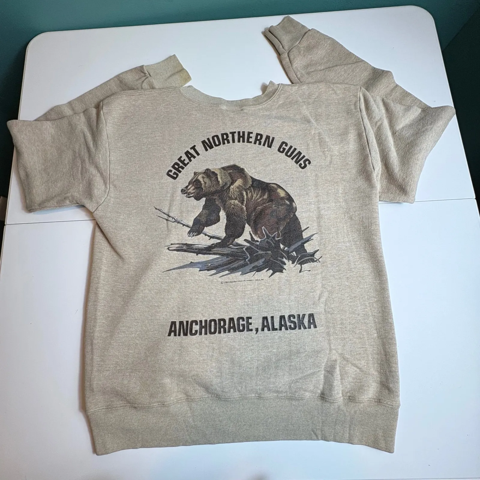 Vintage 1980s Guideline Outfitting Bear Sweatshirt Great Northern Guns Alaska L Tan Size L - Image 9