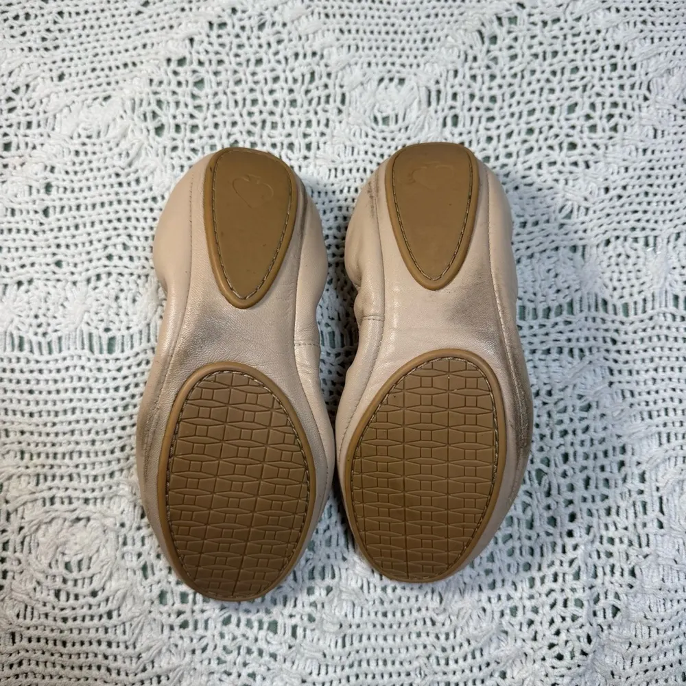 Kate Spade Nude Globe Ballet Flats Size 8 - Image 2