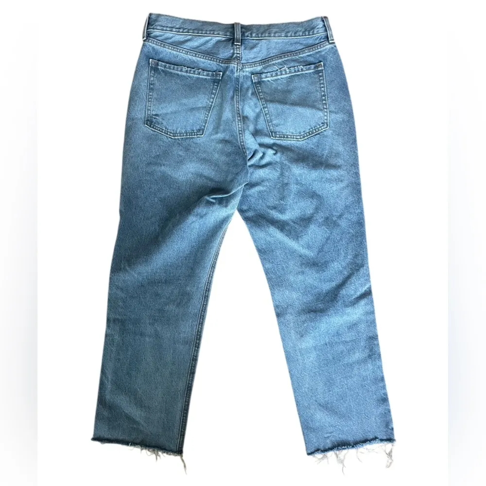 Old Navy Extra High Rise Sky-Hi Straight Distressed Jeans - Image 3
