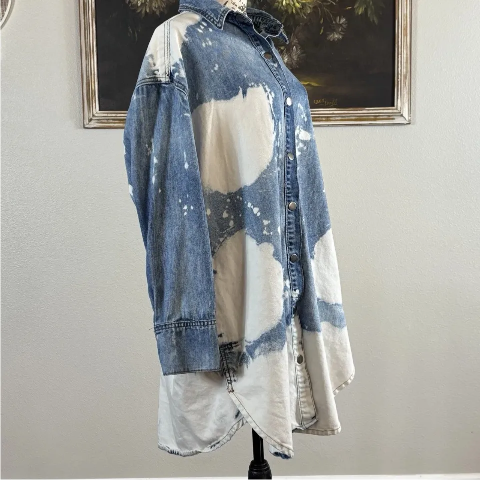 Easel Womens Size Small Long Sleeve Denim Cloud Dyed Denim Oversized Jacket - Image 4