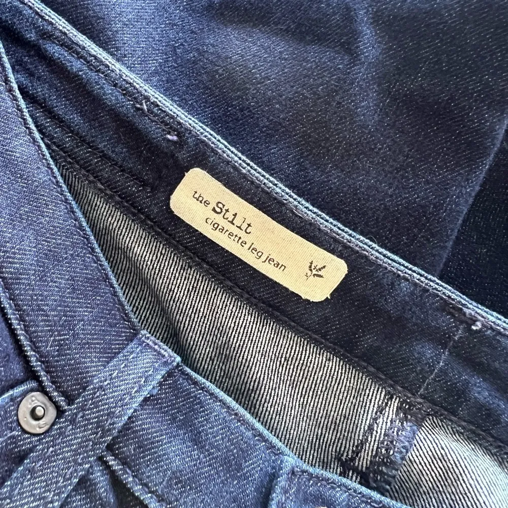 AG Adriano Goldschmied The Stilt Cigarette Leg Jean in Dark Wash sz 26 - Image 9