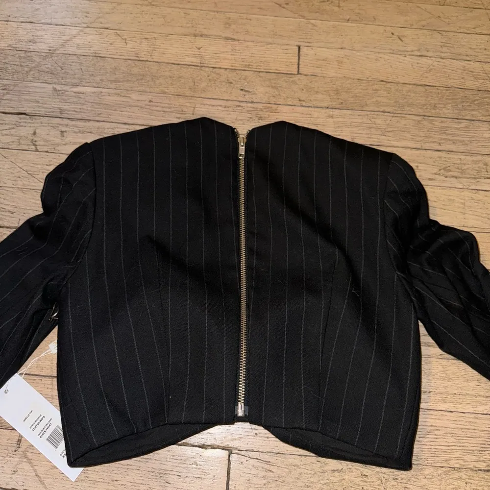 NWT Ronny Kobo Janelle Pinstripe Crop Top Black Size XS - Image 13