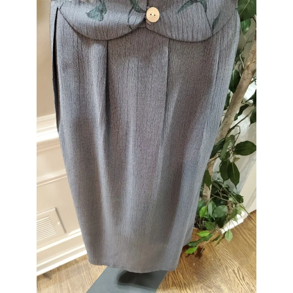 Miss Dorby Women Gray Floral Polyester Round Neck 3/4 Sleeve Knee Length Dress Size undefined - Image 4