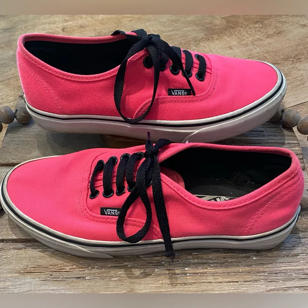 Vans Men’s 6.5/Women’s 8 Hot Pink Low Rise‎ Sneakers - Image 3
