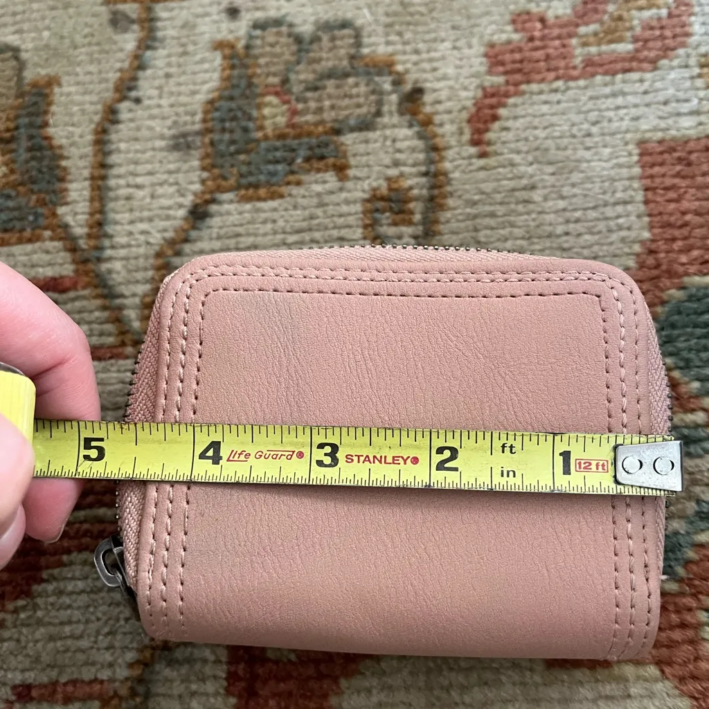 Muted pink pastel wallet - Image 5