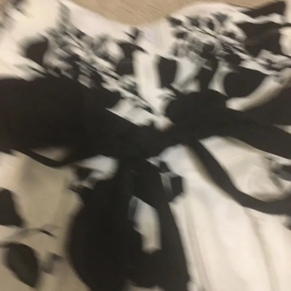 Strapless Floral Dress size 7 juniors - Image 3