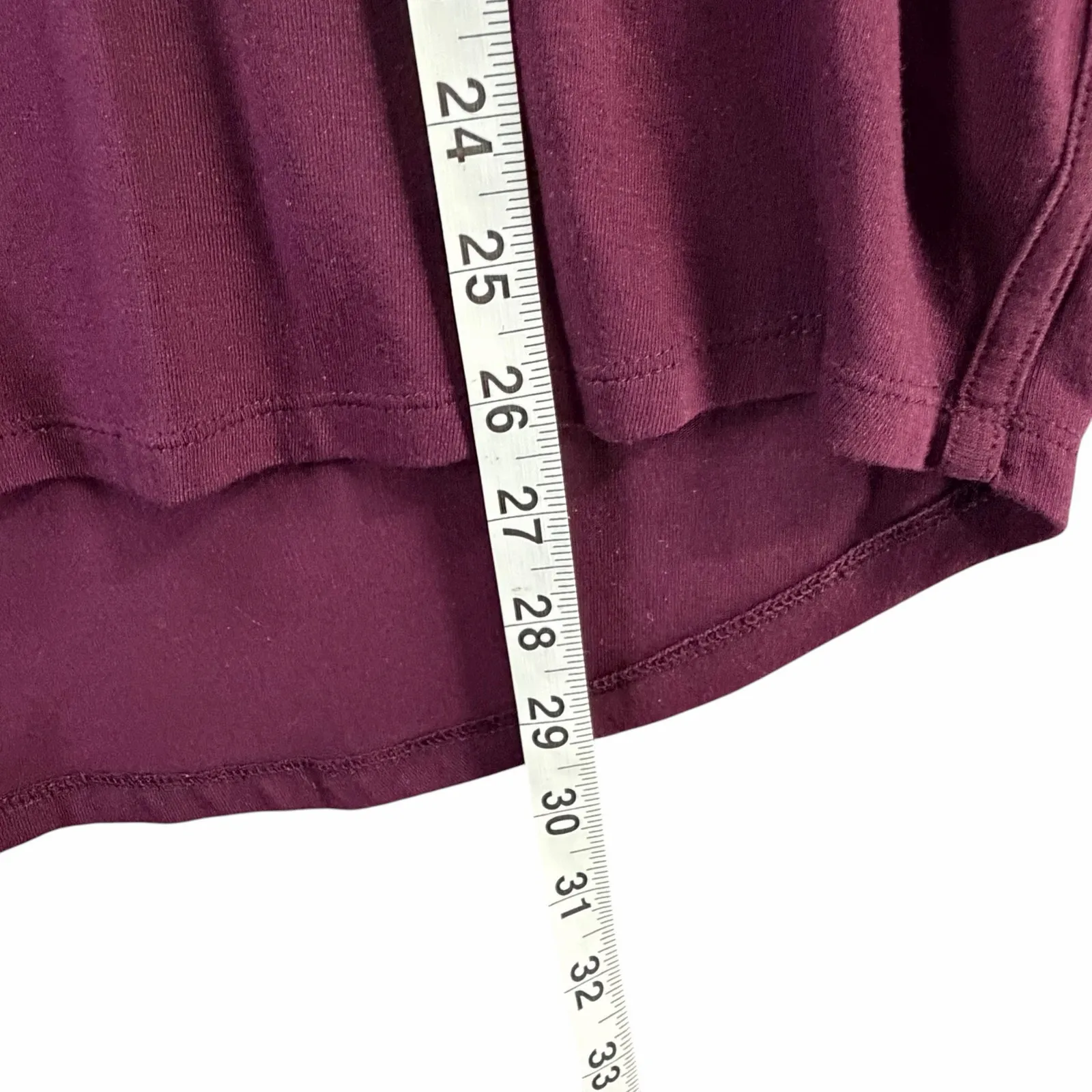 Athleta Cloudlight Relaxed Top M Maroon Purple High Low Comfort Soft Athleisure - Image 8