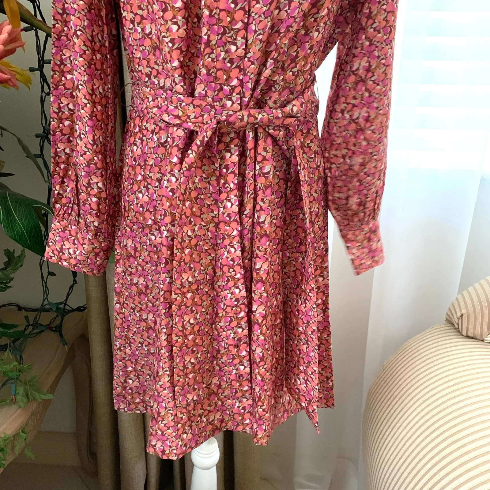 Amour Vert Marais Tie Belt Long Sleeve Mini Dress in Rennes Pink - Image 8