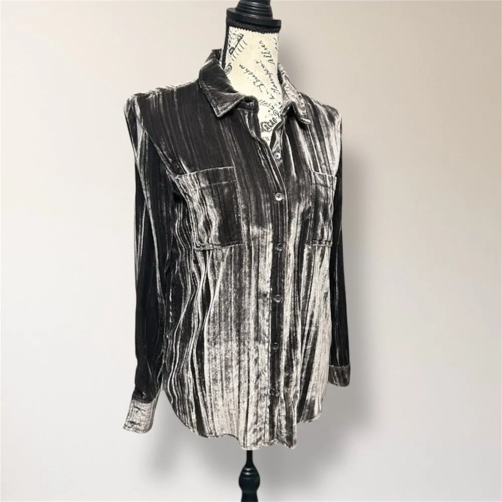 New Splendid XS Black Velvet Button Down Shirt Long Sleeve Pockets Gothic Luxe - Image 4