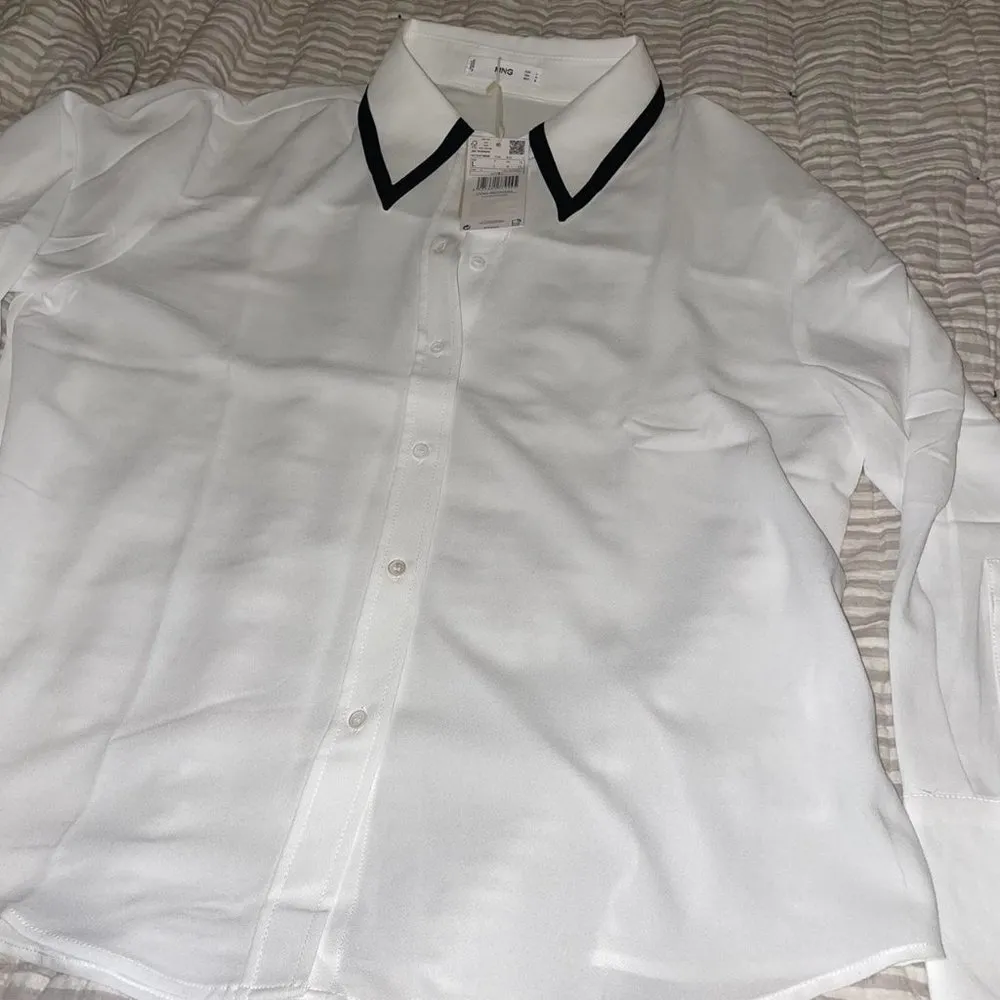 Mango MNG  button down - Image 2