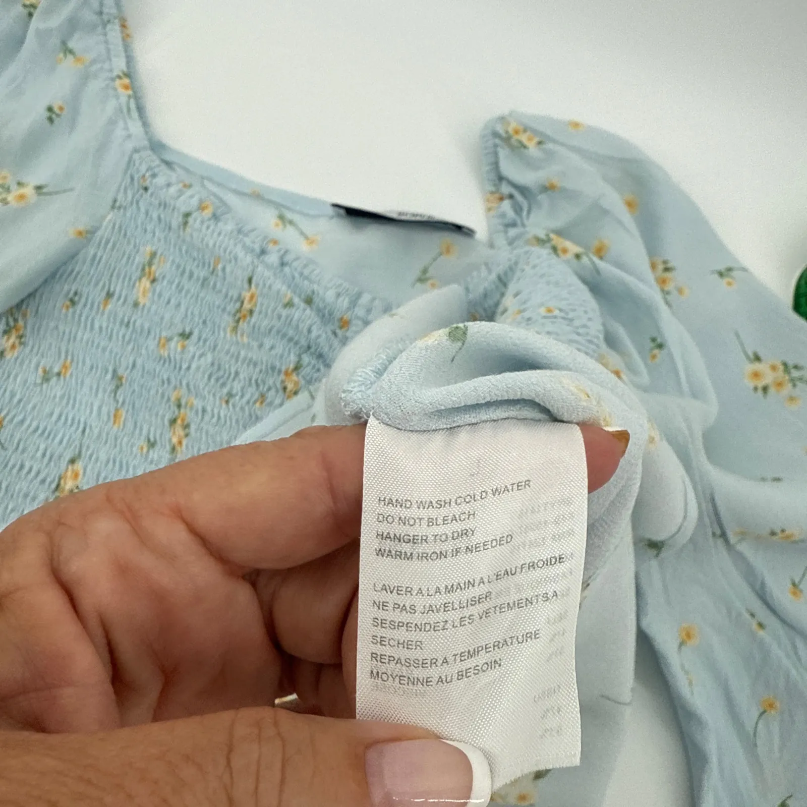 Sophie Rue Floral Long Sleeve Top Smocked Ruffle Tie Light Blue Large Peasant - Image 7