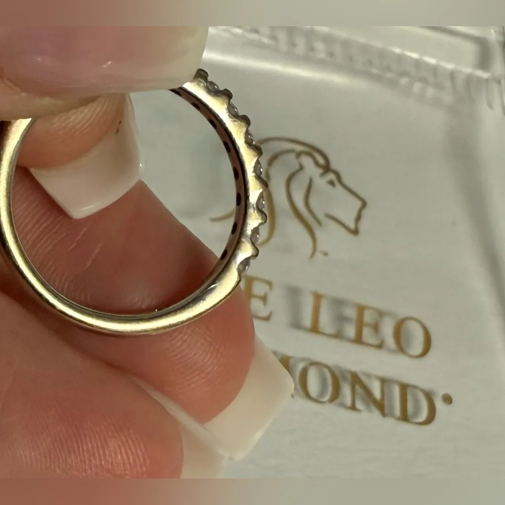 14K White Gold Leo Diamond Eternity Band Ring | 3/8 CT | Size 7 - Image 4