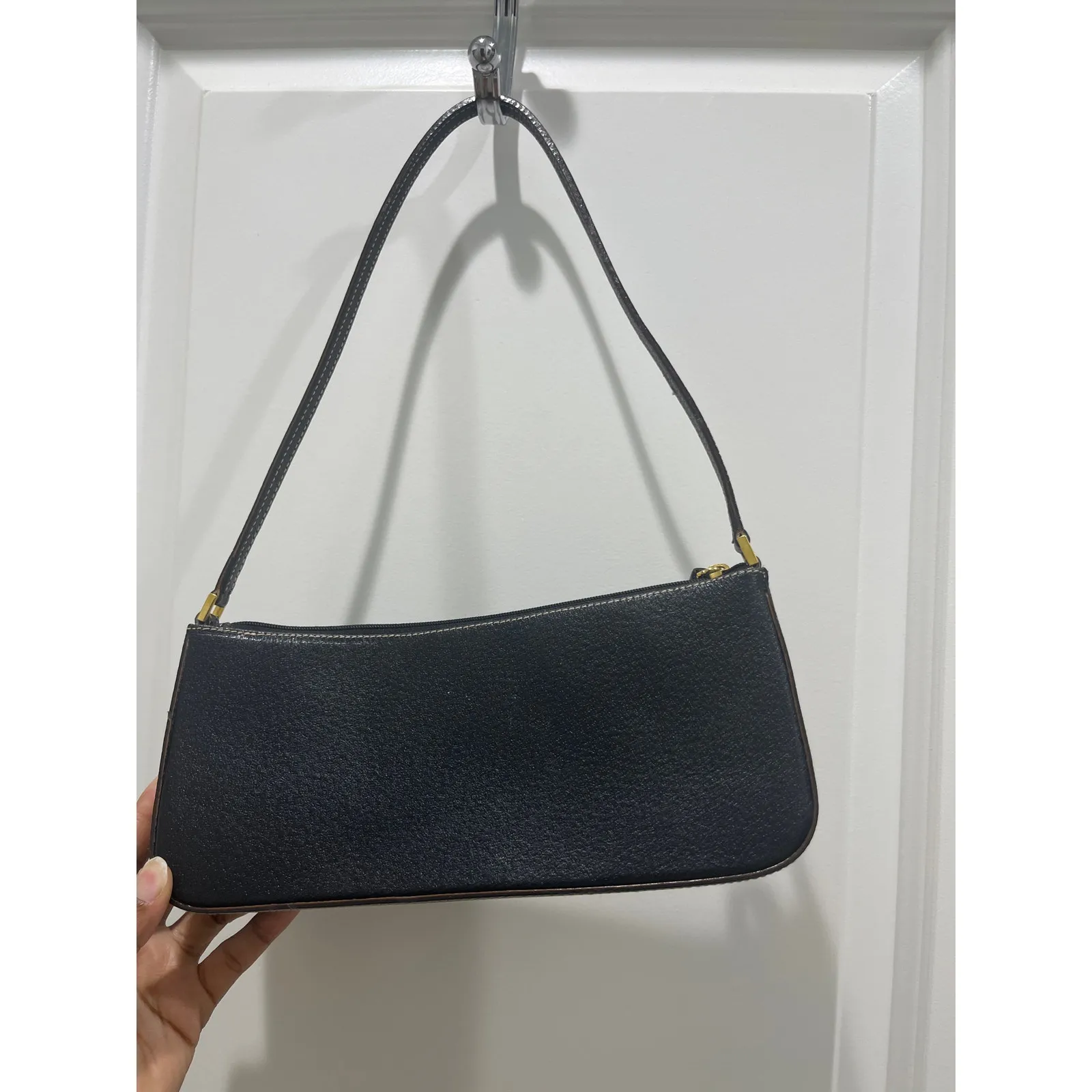 Kate Spade Vintage Black Leather Minimal Shoulder Bag - Image 7
