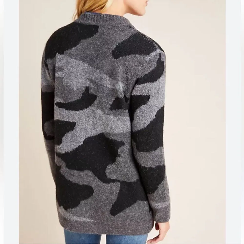 Anthropologie Camo Gray & Black Open Front
Oversized Cardigan (Size XS) - Image 3