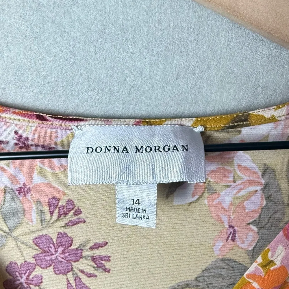 Donna Morgan Women’s Floral Print Yellow Dress Belted size 14 - Image 7